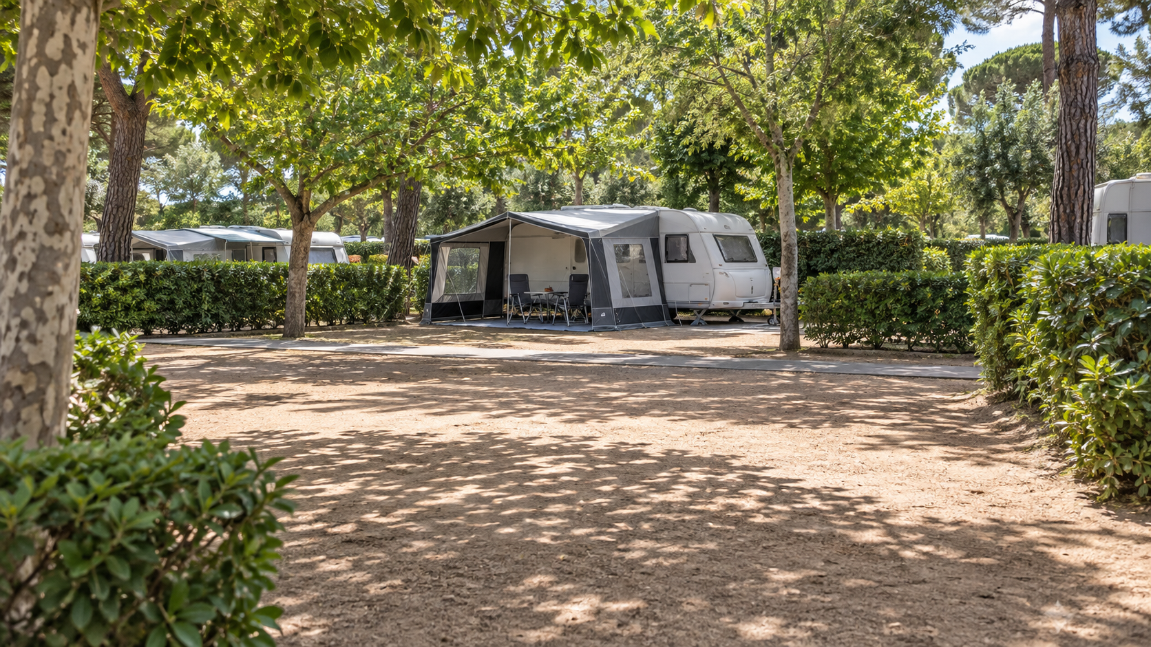 AI-gegenereerd sfeerbeeld, geen foto van de camping