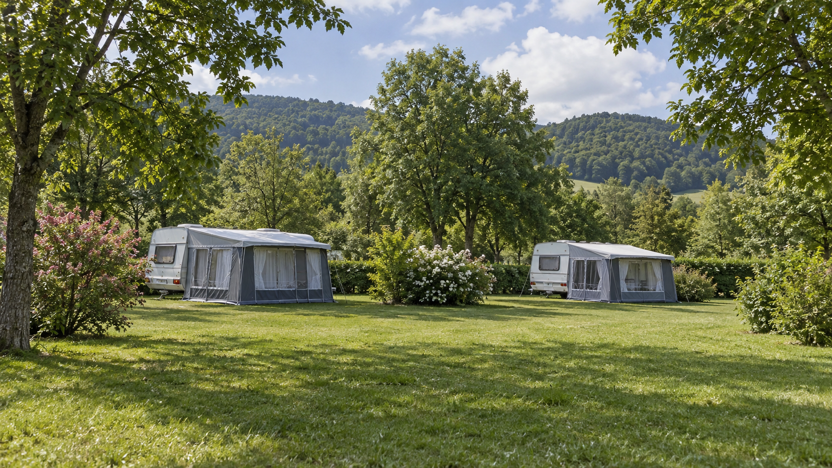 AI-gegenereerd algemeen sfeerbeeld van een kampeeromgeving; geen foto van Kohlhofmühl Camping.